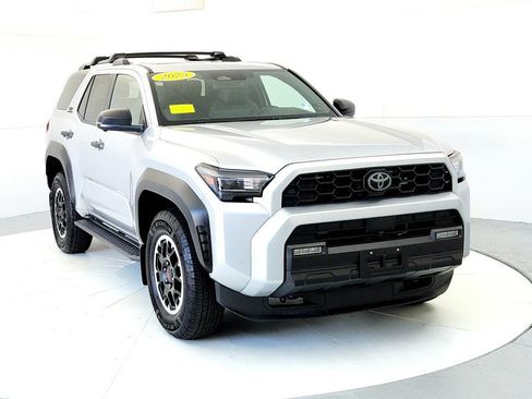 Used 2025 Toyota 4Runner TRD Off-Road Premium w/ Tow Technology Package AWD/4WD image 8
