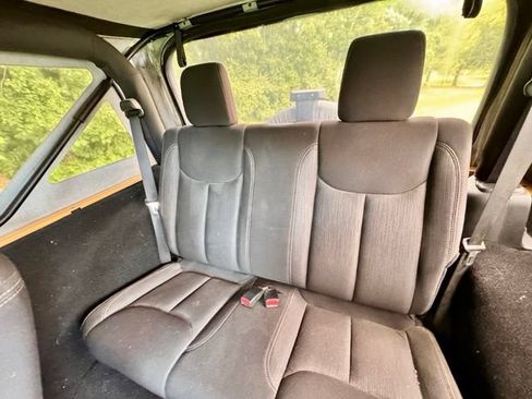 Used 2013 Jeep Wrangler Sahara w/ Connectivity Group AWD/4WD image 9