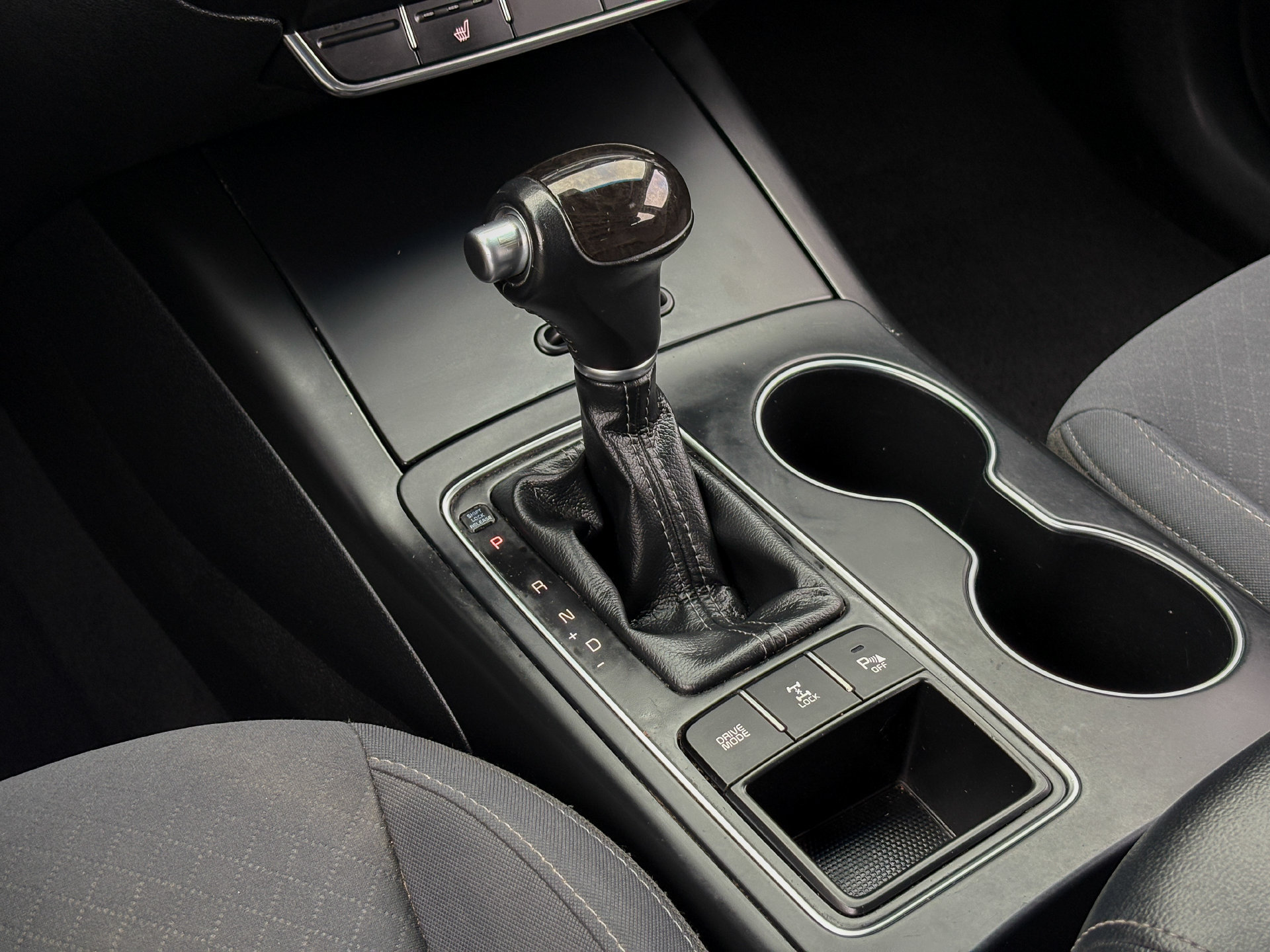 Used 2018 Kia Sorento AWD image 30