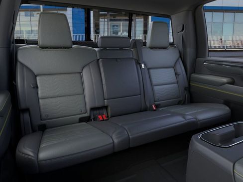 New 2026 Chevrolet Silverado 2500 ZR2 w/ LPO, Dark Essentials Package image 17