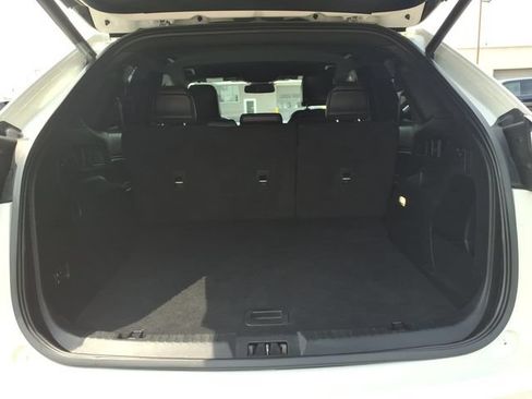 Certified 2022 Ford Edge ST-Line AWD/4WD image 8