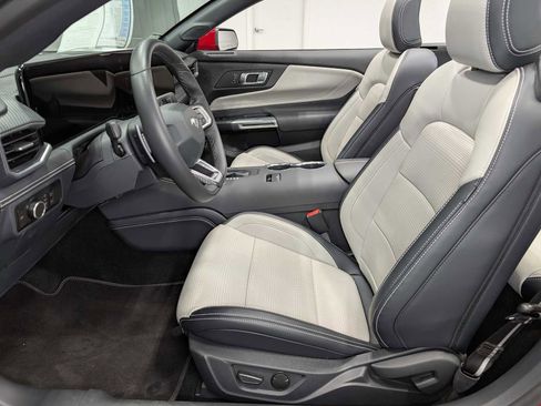 Used 2024 Ford Mustang GT Premium image 5