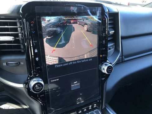 New 2026 RAM 2500 Big Horn AWD/4WD image 20