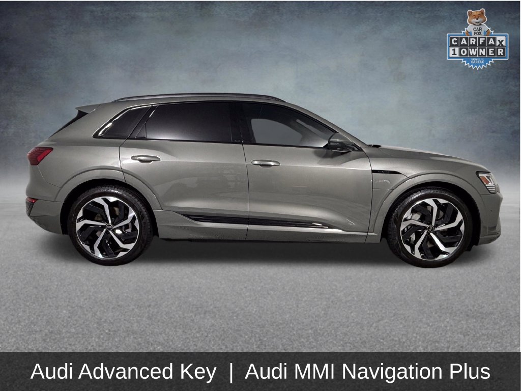 Used 2024 Audi Q8 e-tron Premium Plus w/ Premium Plus Package AWD/4WD image 11