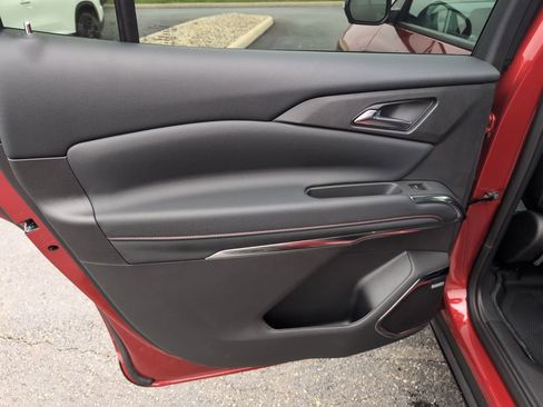 New 2026 Chevrolet Traverse Z71 w/ Enhanced Driving Package image 10