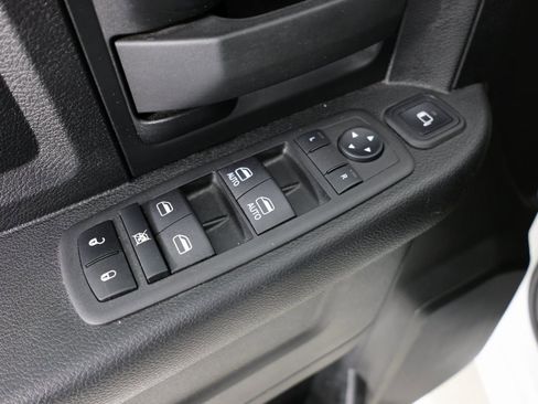 Used 2023 RAM 3500 Tradesman w/ Chrome Appearance Group image 21