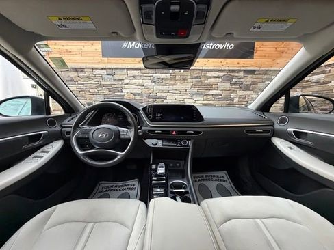 Used 2023 Hyundai Sonata SEL w/ Convenience Package FWD image 16
