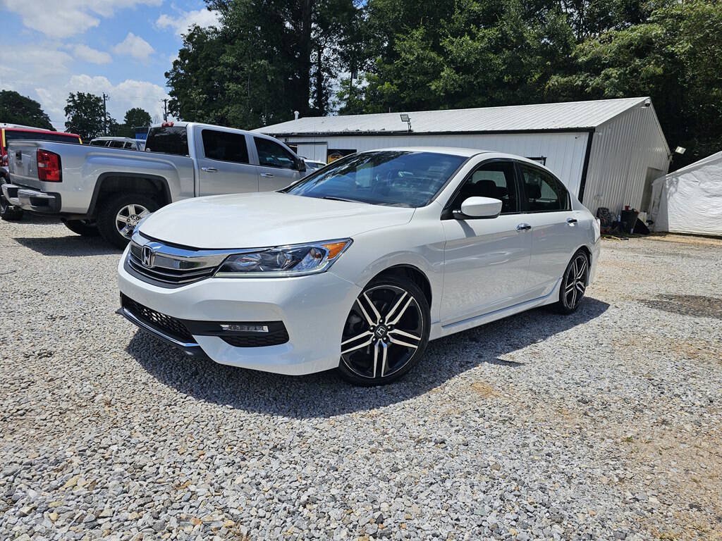 Used 2017 Honda Accord Sport image 1