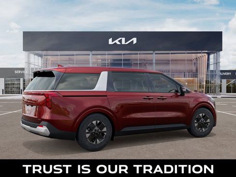 New 2026 Kia Carnival LXS image 6