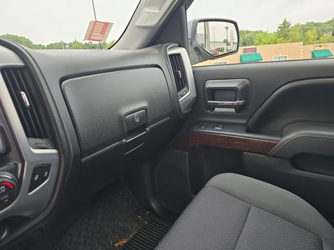 Used 2015 GMC Sierra 1500 SLE w/ SLE Value Package AWD/4WD image 34