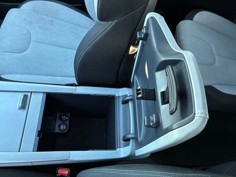 Used 2022 Hyundai Palisade SEL image 36