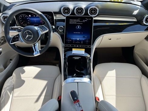 New 2026 Mercedes-Benz GLC 300 image 9