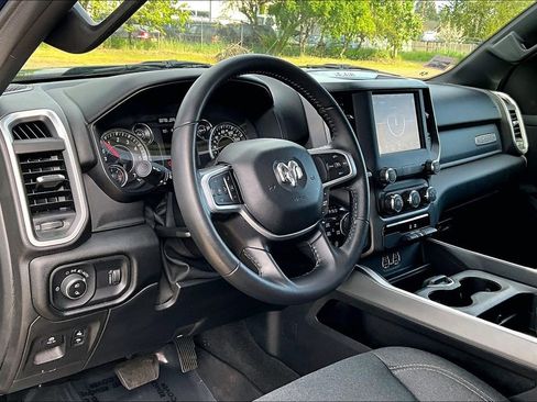 Used 2021 RAM 1500 Big Horn AWD/4WD image 15