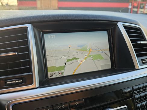 Used 2013 Mercedes-Benz ML 350 4MATIC w/ Premium 1 Pkg image 35