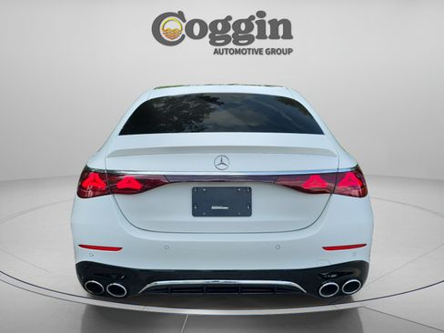 Used 2025 Mercedes-Benz E 53 AMG e 4MATIC Sedan image 4