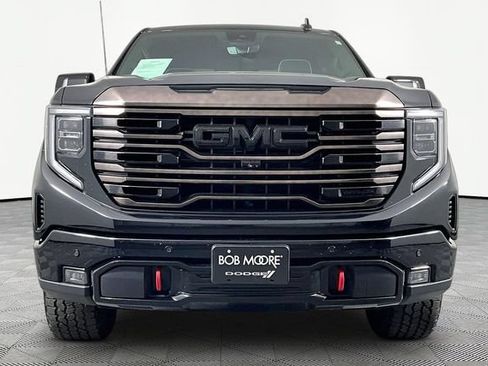 Used 2022 GMC Sierra 1500 AT4X AWD/4WD image 2
