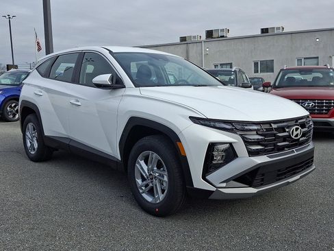 New 2026 Hyundai Tucson SE image 2