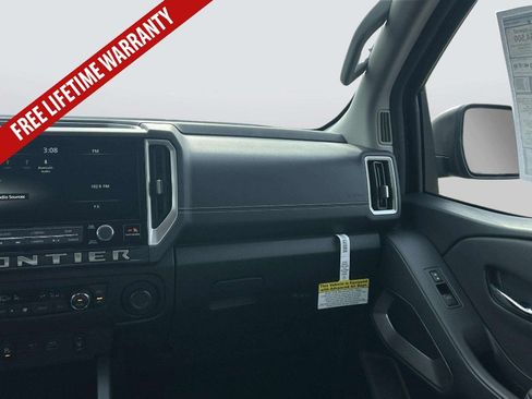 New 2026 Nissan Frontier SV w/ All-Weather Content Package AWD/4WD image 19