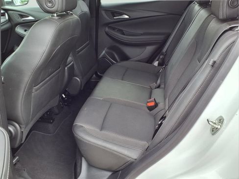 Used 2025 Buick Encore GX Preferred FWD image 23