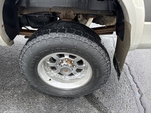 Used 2011 RAM 2500 Laramie w/ Cold Weather Group AWD/4WD image 8