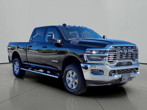 Used 2026 RAM 2500 Big Horn AWD/4WD image 1