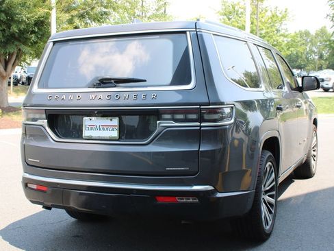 Used 2022 Jeep Grand Wagoneer Series III w/ Rear Seat Video Group 1 AWD/4WD image 3