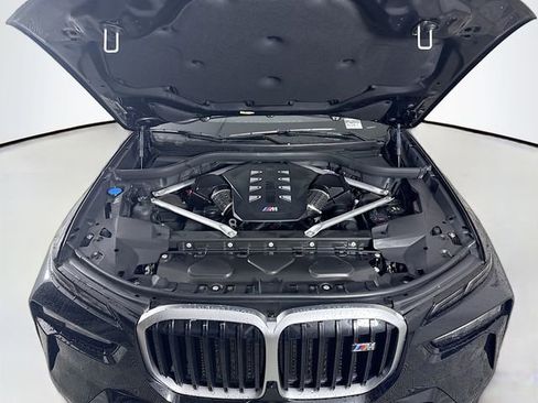 New 2026 BMW X7 M60i image 32
