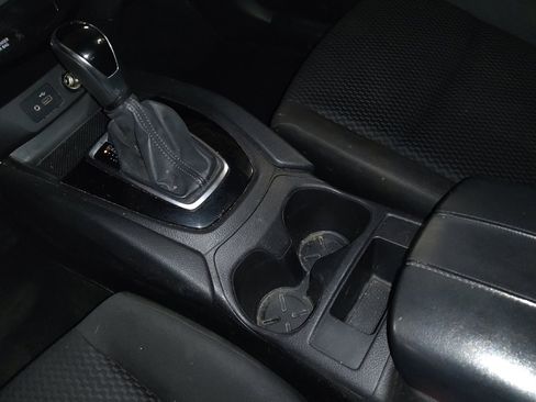 Used 2019 Nissan Rogue Sport S w/ Appearance Package image 26