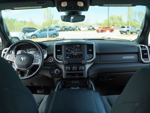 Used 2022 RAM 1500 Big Horn AWD/4WD image 24