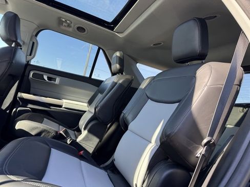 Certified 2022 Ford Explorer XLT w/ Equipment Group 202A image 11
