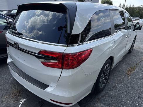 Used 2022 Honda Odyssey EX-L image 3