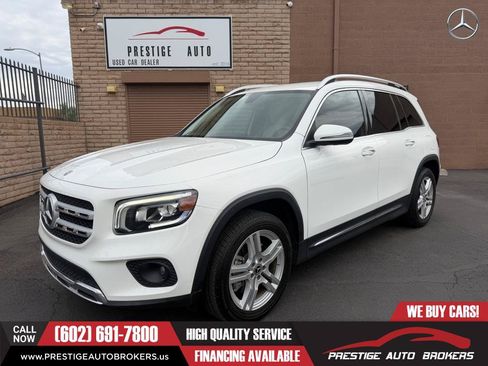 Used 2020 Mercedes-Benz GLB 250 image 1