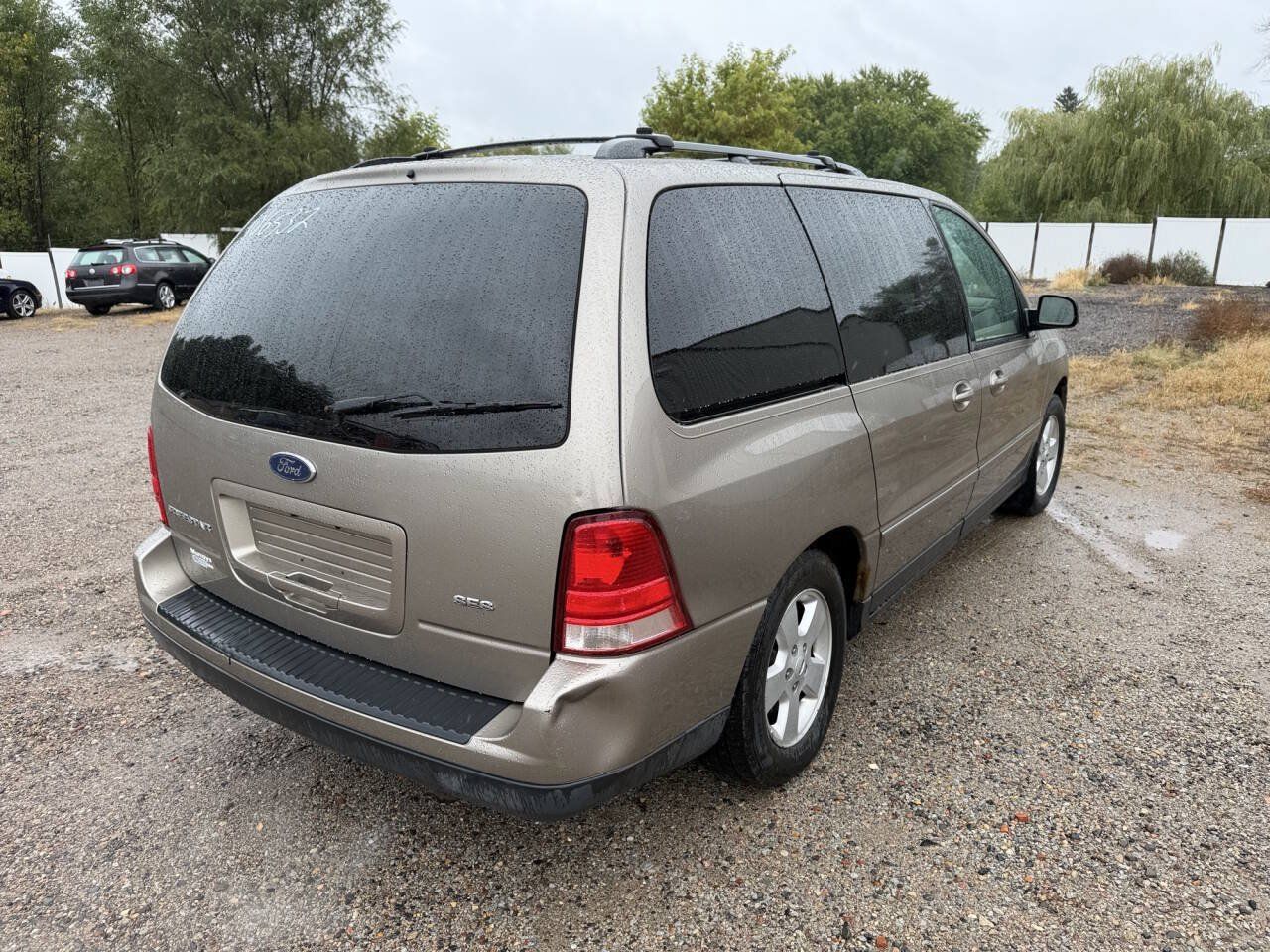 Used 2004 Ford Freestar SES FWD image 5