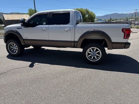 Used 2015 Ford F150 Lariat w/ Equipment Group 502A Luxury AWD/4WD image 3