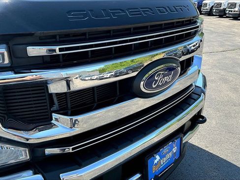 Used 2022 Ford F350 XLT w/ XLT Value Package AWD/4WD image 34