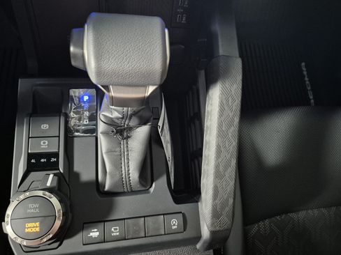 New 2026 Toyota Tacoma SR5 AWD/4WD image 27
