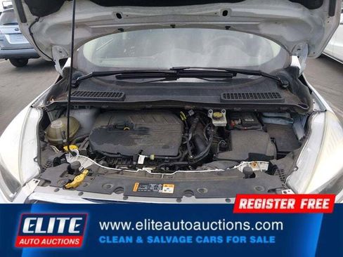 Used 2017 Ford Escape SE FWD image 20