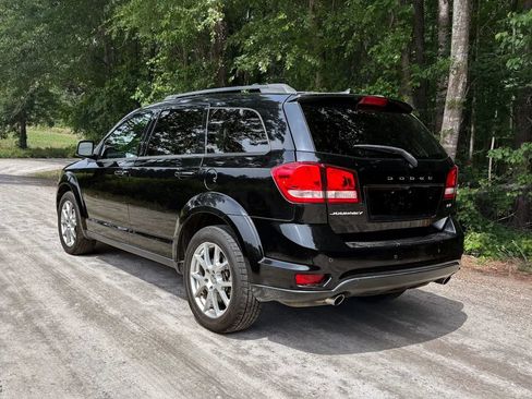 Used 2015 Dodge Journey SXT w/ Flexible Seating Group FWD image 2