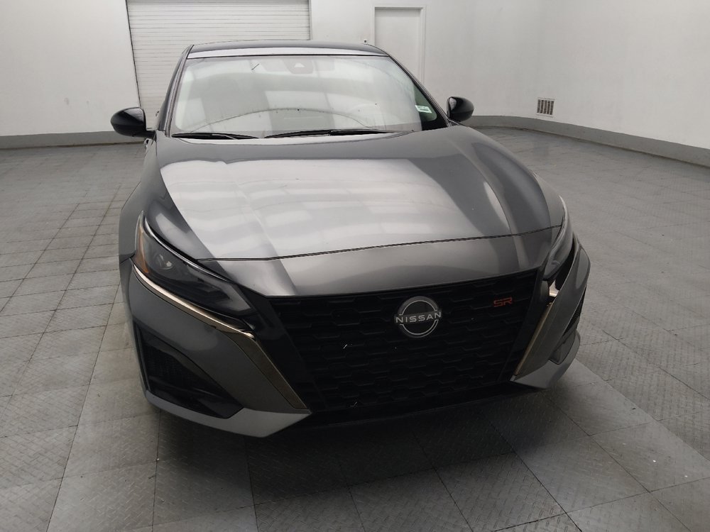 Used 2023 Nissan Altima 2.5 SR FWD image 14