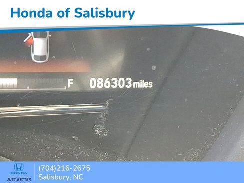 Used 2022 Honda HR-V EX-L image 20