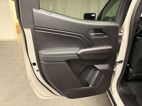 New 2026 GMC Canyon Elevation w/ Convenience Package image 22