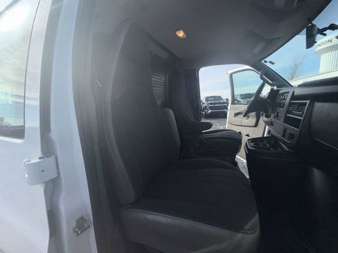 Certified 2024 GMC Savana 2500 w/ Driver Convenience Package RWD image 22
