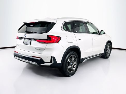 Used 2025 BMW X1 xDrive28i AWD/4WD image 9