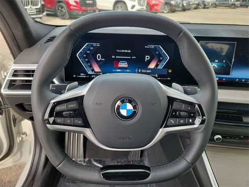 Used 2025 BMW 330i xDrive Sedan image 21