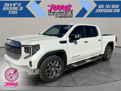 Used 2022 GMC Sierra 1500 SLT w/ SLT Convenience Package