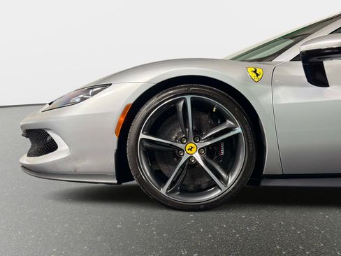 Used 2025 Ferrari 296 GTS RWD image 17