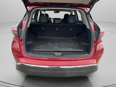 Used 2022 Nissan Murano SV image 21
