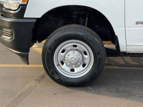 Used 2021 RAM 2500 Tradesman AWD/4WD image 31