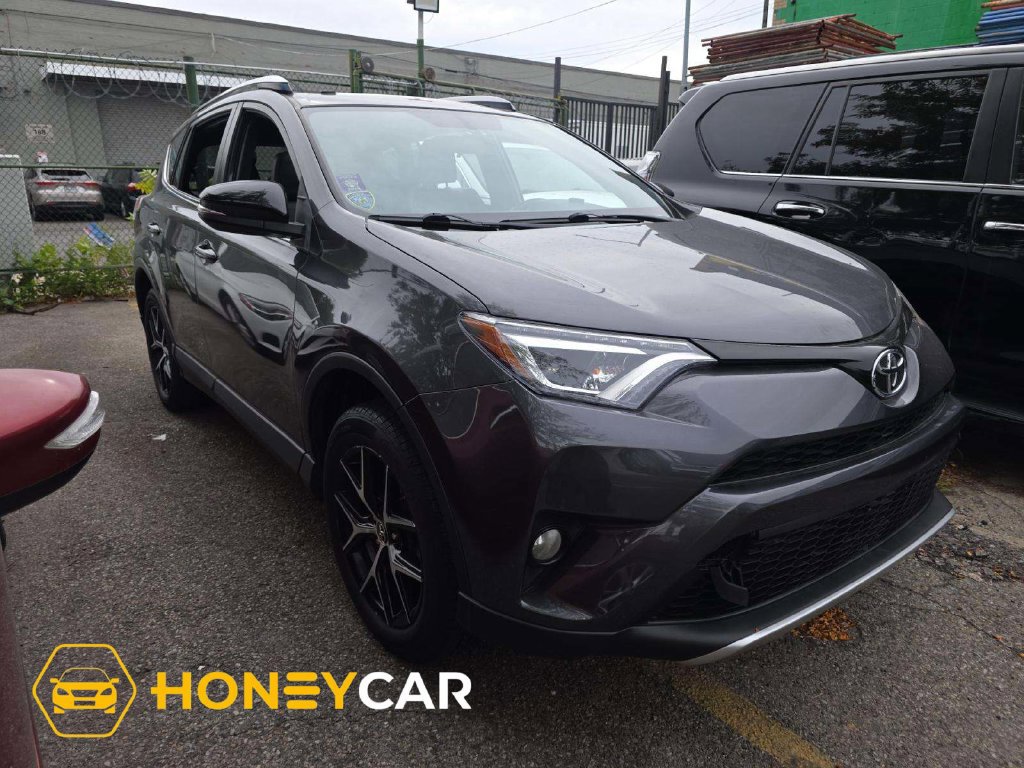 Used 2016 Toyota RAV4 SE AWD/4WD image 1