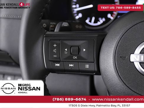 New 2024 Nissan Pathfinder SV w/ SV Premium Package image 13